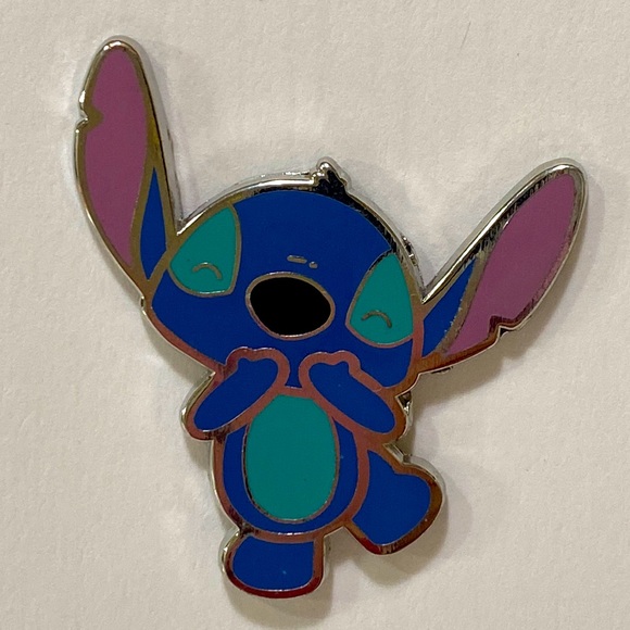 Disney Other - STITCH DISNEY PIN